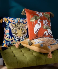 Joe Browns A Herons Haven Cushion- Floral Décor|Animal Décor