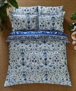 Joe Browns Floral Vivid Vase Reversible Duvet Set- Floral Décor|Nature Décor