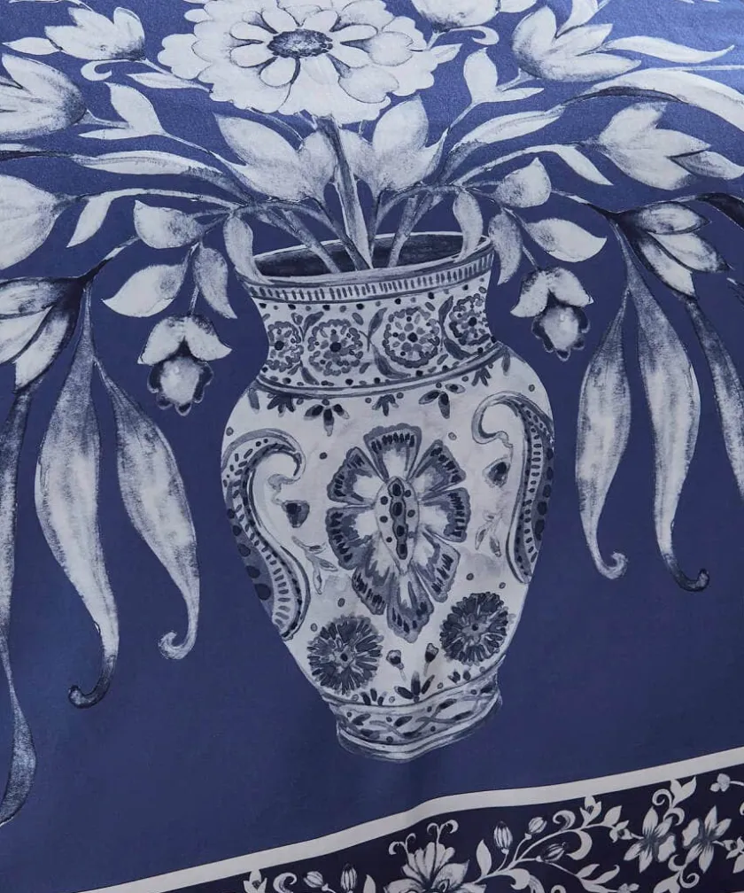 Joe Browns Floral Vivid Vase Reversible Duvet Set- Floral Décor|Nature Décor