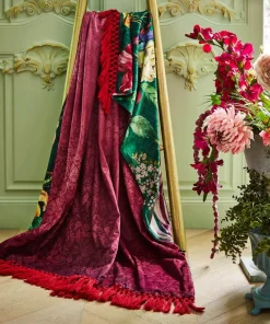 Joe Browns Victoriana Vibrant Reversible Throw- Floral Décor|Animal Décor
