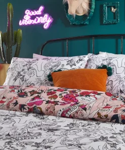 Joe Browns Vintage Vixen Reversible Duvet Set- Bedding